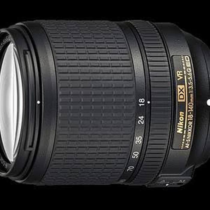 Lensa Nikon 18-140mm Copotan
