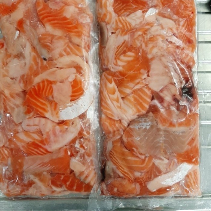 

PROMO Tetelan Salmon Tanpa Tulang /daging tanpa tulang kulit 1KG