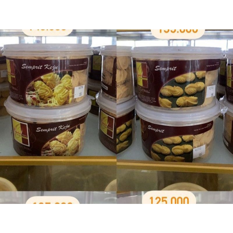 

Crystal bakery Semprit Kue kering