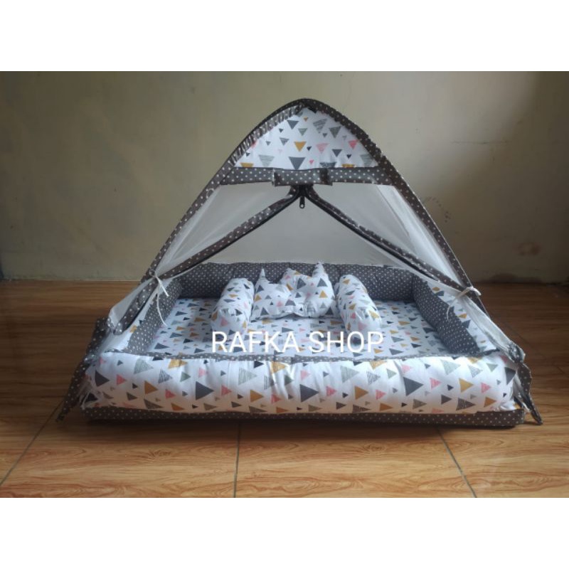 KASUR BAYI TENDA KELAMBU TERPISAH SEGITIGA + BANTAL MAHKOTA + TAS MIKA