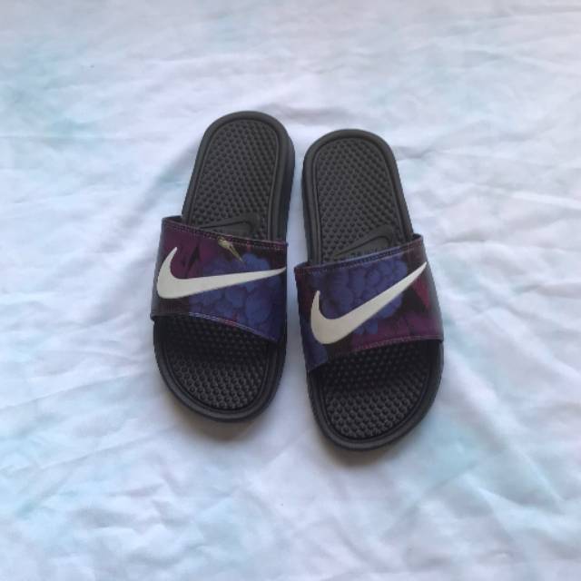 black and purple nike slides