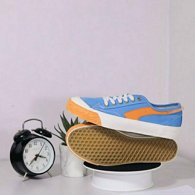 Contrust Footwear Heroes Sky Blue Orange Sepatu Sneakers Casual