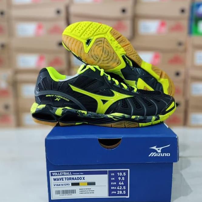 sepatu mizuno tornado 10