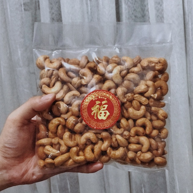 

Kacang Mede Polos