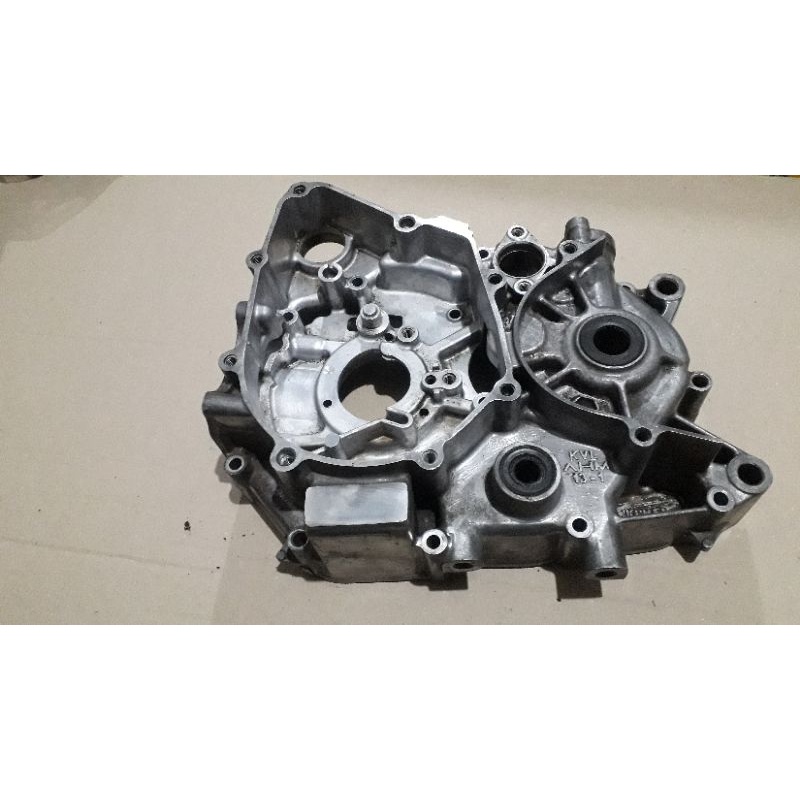 krengkes crankcase rengkes kalter kiri supra x 125 karisma original