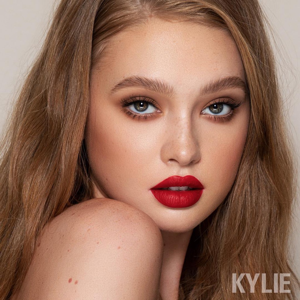 Kylie Cosmetics Velvet lip kit