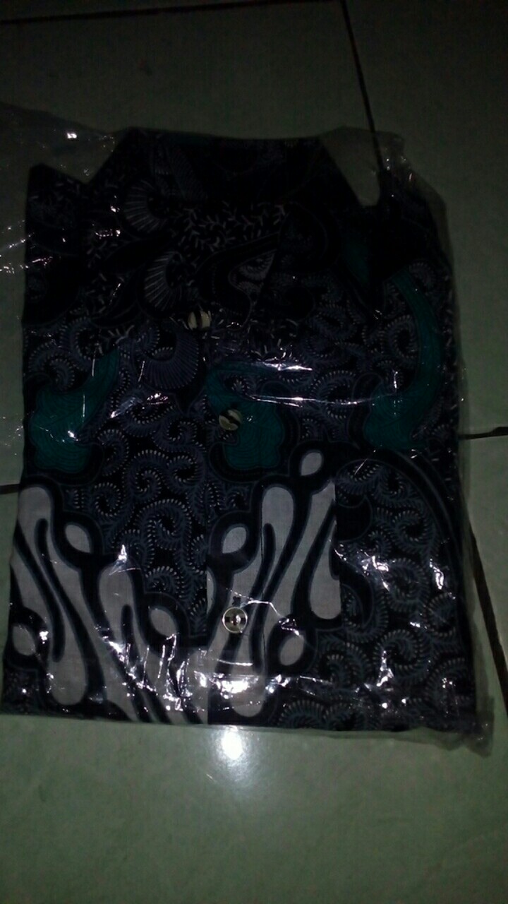 Sarimbit/couple Batik Keluarga Sania Ruffle Ndoro Jowi Batik Couple Keluarga Terkomplit Dan Terbaru