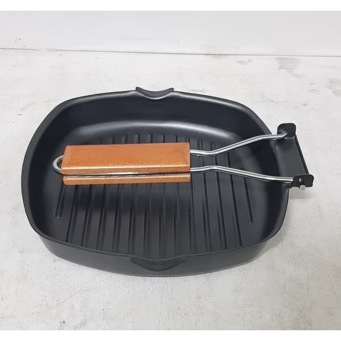 Square Grill Pan Lipat 22 cm