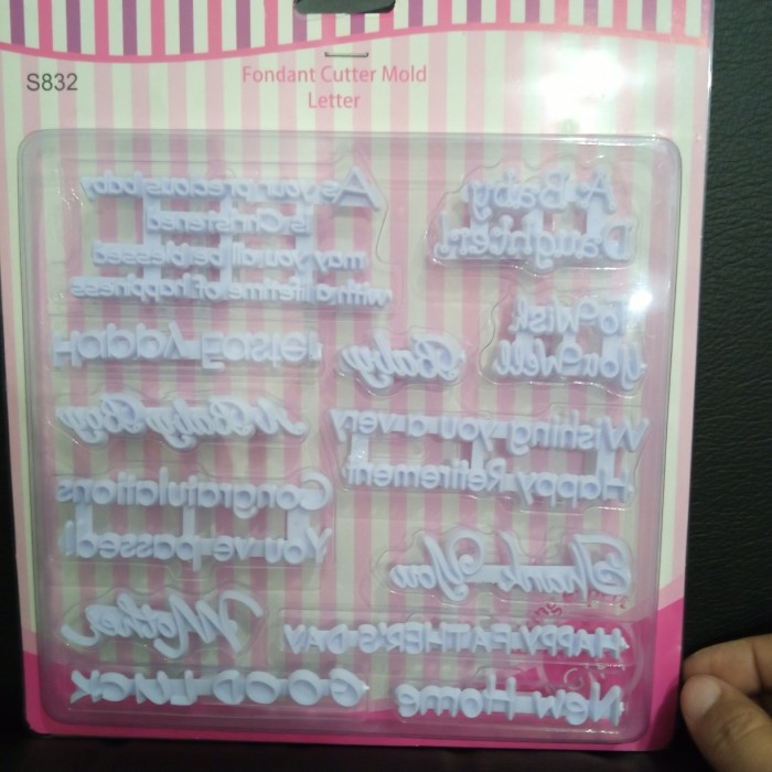

MAOSTORE 13 CAKE STAMP STEMPEL HAPPY BIRTHDAY FONDANT CAKE WRITING