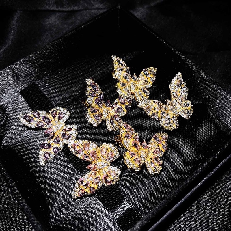 Personalized Fashionable Golden Butterfly-Shaped Earrings