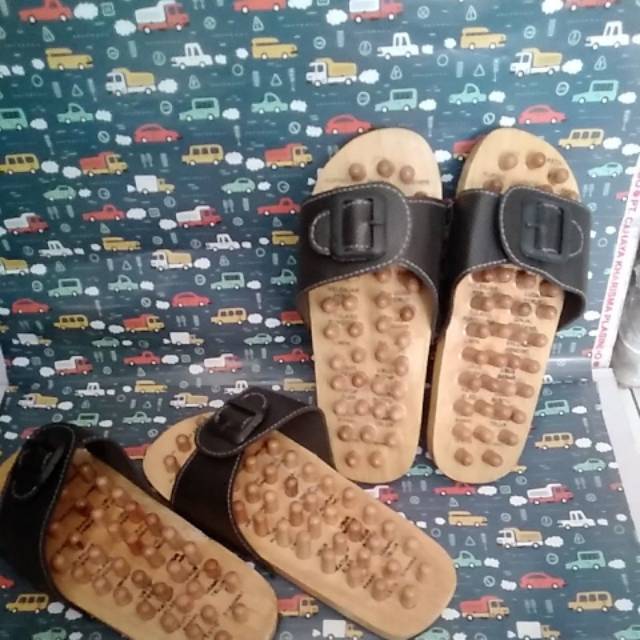 KLOMPEN KESEHATAN / SANDAL KESEHATAN / SANDAL TERAPI