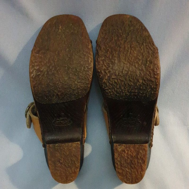 SANDAL SCHOLL PRELOVED