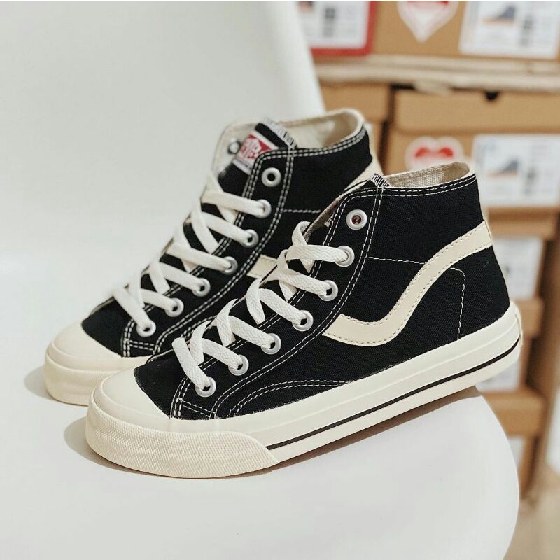 Ventela Public Black High