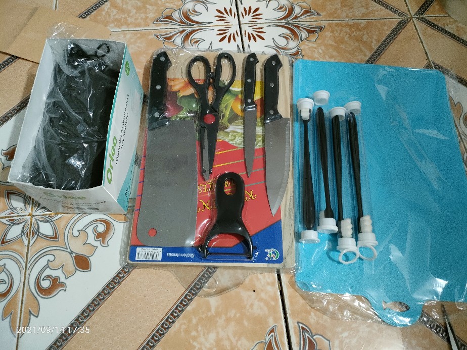 Pisau Set Stainless + Talenan Dapur 6 In 1 / Pisau Dapur Set + Dapur Set Best Quality