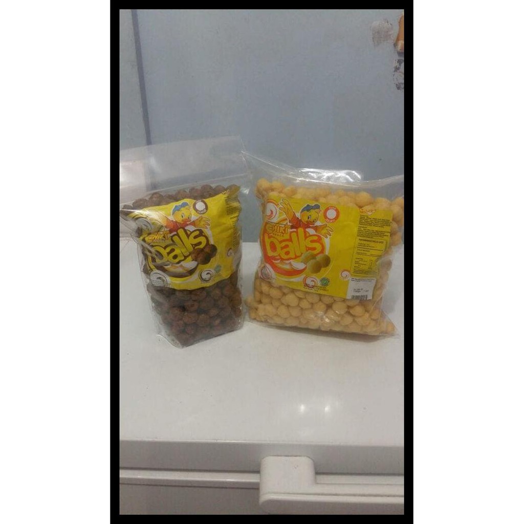 

HOT SALE Chiki Ball Coklat / Ayam / Keju 250gr - Coklat terjamin