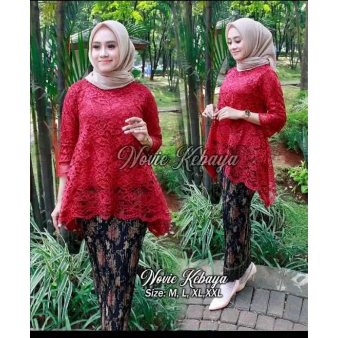 KEBAYA BRUKAT / BAJU KEBAYA / KEBAYA MODERN/ KEBAYA HITAM / BROKAT HITAM-SET MAROON