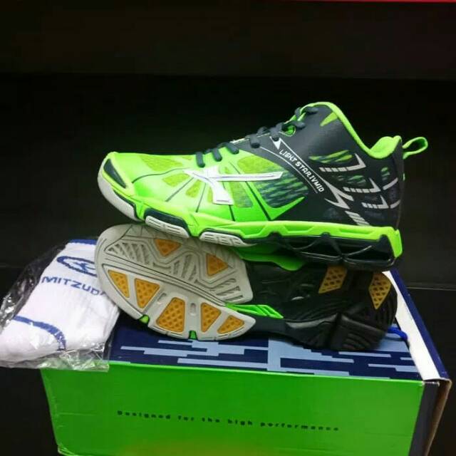 Sepatu Volly/ Voli Mitzuda Light Star 4  100% original