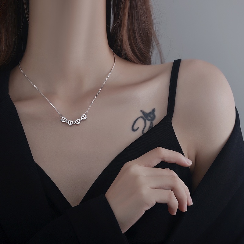 Kalung Titanium asli Wanita Anti Karat Liontin Hati Semanggi Korea Perhiasan 18k Emas necklace