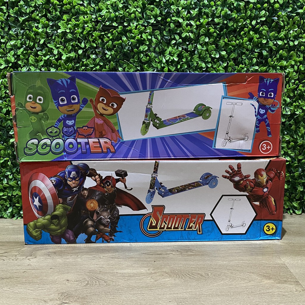 VR09B New Scooter Besi Otoped Anak Cars Avengers PJ Masks