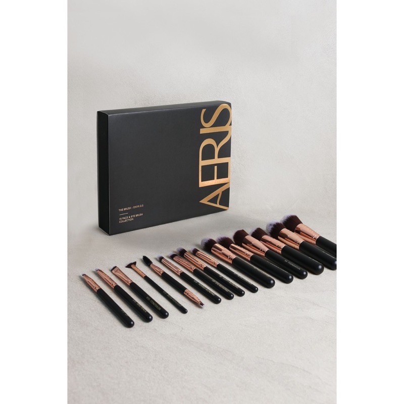 (READY) AERIS BEAUTE Onyx 15 Face &amp; Eye Brush Set 2.0 ORIGINAL