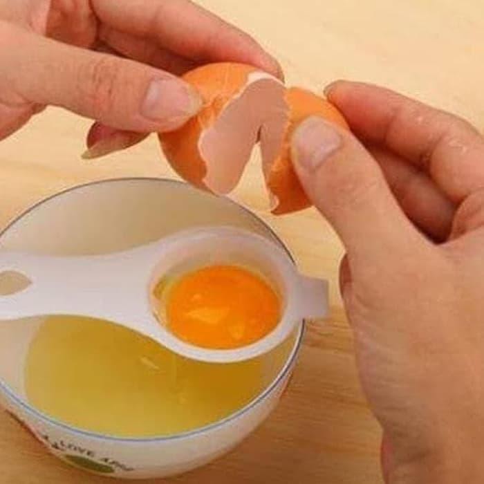 Alat Pemisah Kuning dan Putih Telur (egg separator)