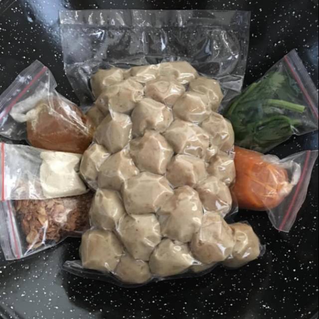 

Bakso, sapi diet tanpa tepung (variant halus)