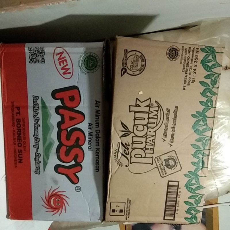 

kardus bekas kecil