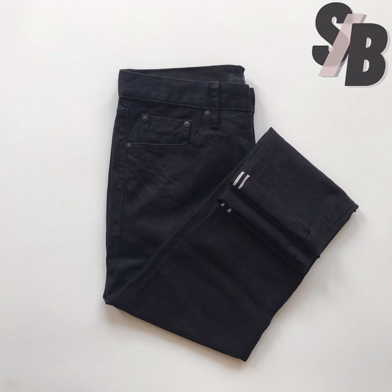 Uniqlo Slim Straight Selvedge Jeans Black