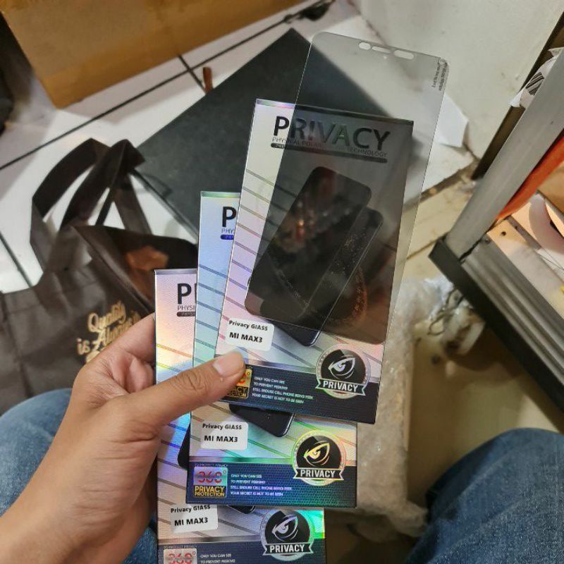 XIAOMI MI MAX 3 TEMPERD GLASS KACA FULL ANTI SPY PRIVACY, ANTI GORES KACA SPY HITAM GELAP