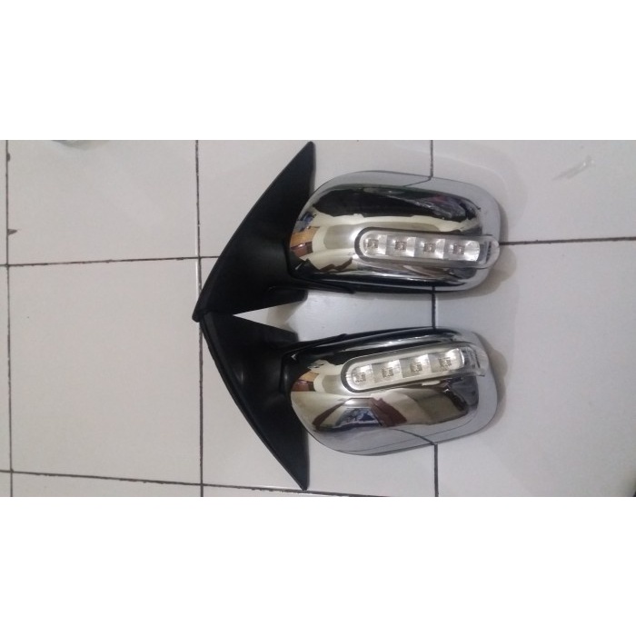 Bekas} spion avanza VVt-i Murah