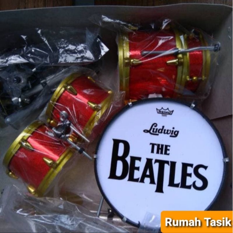 Miniatur Alat Musik Drumset Untuk Pajangan / Hiasan / Kado Atau Souvenir Murah Berkualitas