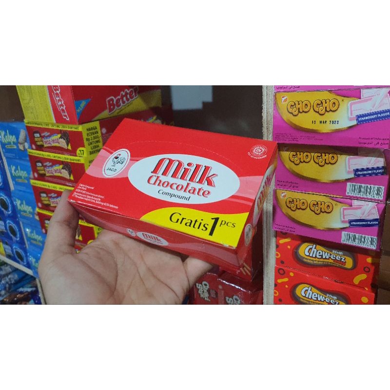 

Coklat Jago 10 gr per box isi 12 pcs free 1 pcs