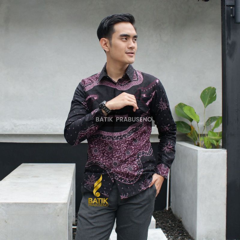 Batik Prabuseno Motif Moksha
