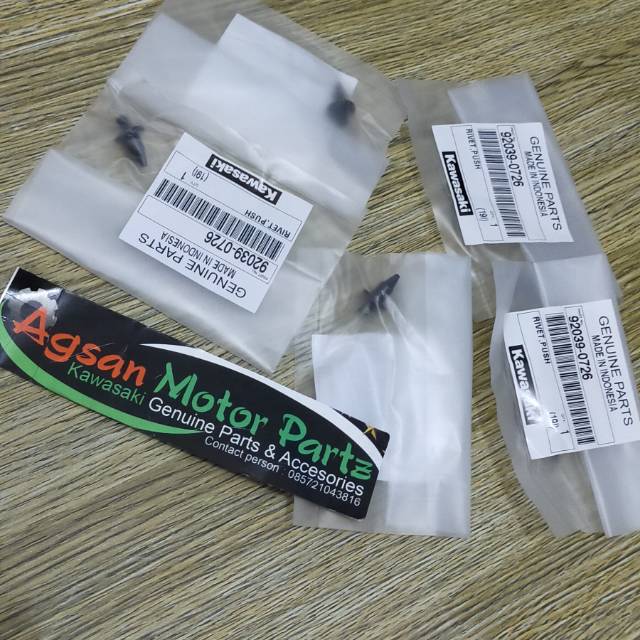 Rivet baut Rivet baut body fairing new ninja rr baut fairing ninja rr mono z250 SL original Kawasaki