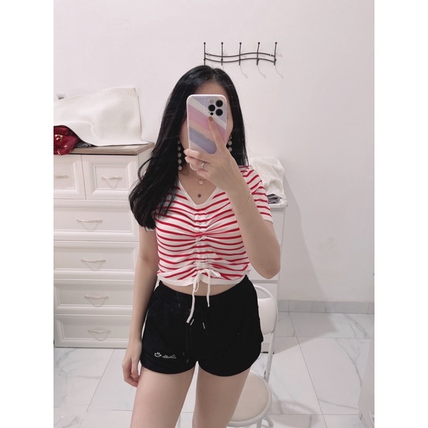 Croptop salur knit serut depan | atasan rajut salur | top rajut serut depan | atasan import | korean fashion wanita | aquarius boutique89 grosir