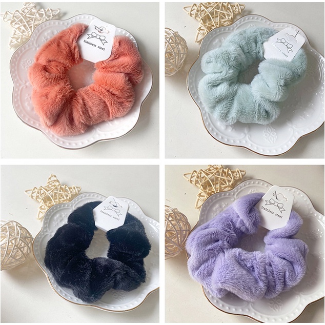 Ikat Rambut Scrunchie Korea Perempuan Dewasa Bahan Kain Velboa Bulu Halus Aksesoris Rambut bahan kualitas import AK190