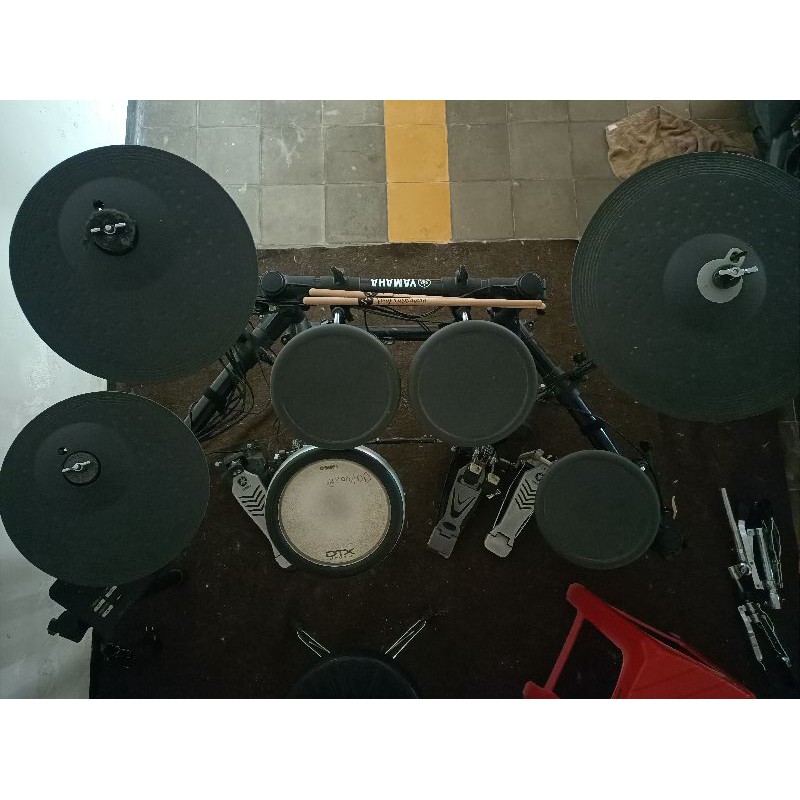 drum elektrik yamaha dtx 522 bekas