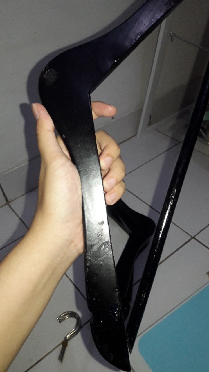 Hanger Kayu Dewasa Hitam Gantungan Baju Pakaian Display Baju Distro Butik Hitam Palang Dewasa Remaja