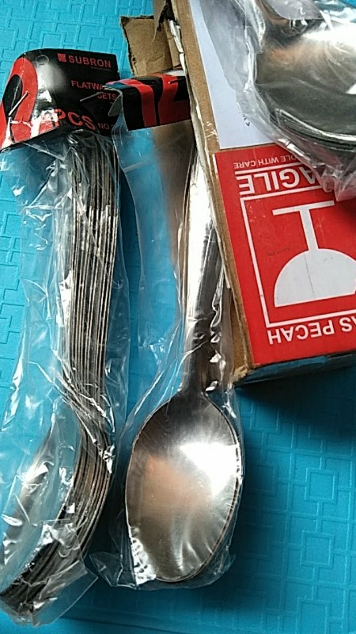 Souvenir - Sendok Makan Stainless Murah Tebal - Merk Subron