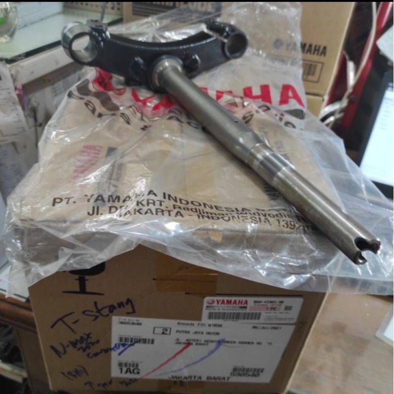 SEGITIGA BAWAH NEW NMAX N-MAX PART ORIGINAL YAMAHA B6H-F2403-00