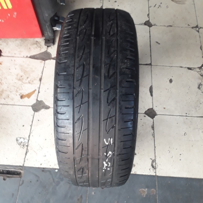 BAN BRIDGESTONE TURANZA AR-20 205/55 R16(1)