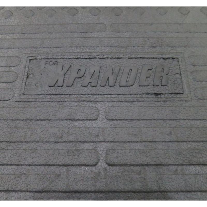 karpet karet xpander full set 5 lembar karpet lantai mitsubishi xpander alas kaki mobil xpander PNP