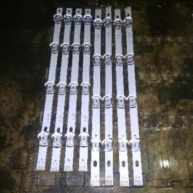 LAMPU LED BACKLIGHT TV LG 42LB 42LF - 6V 8 KANCING BESAR 42LB550 42LF550 42lf550a 42lb550a 42lb561t 