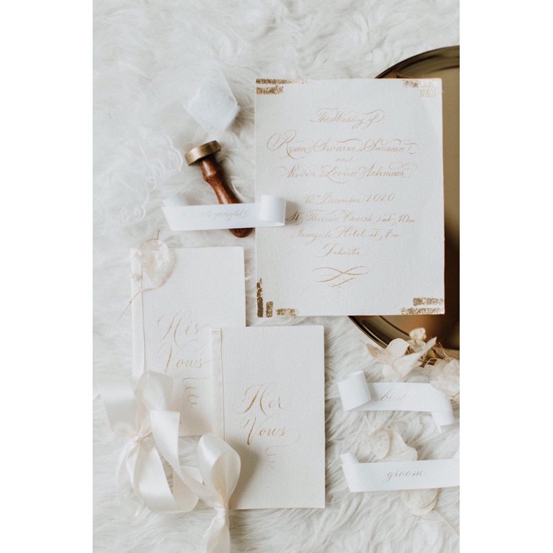 

Invitation & Vow book set (Handmade)