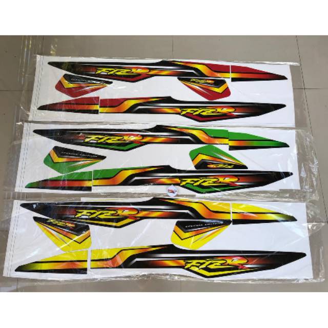 Striping stiker sticker Lis List Les Seret fizr fiz r variasi hitam kuning,hitam merah, hitam hijau