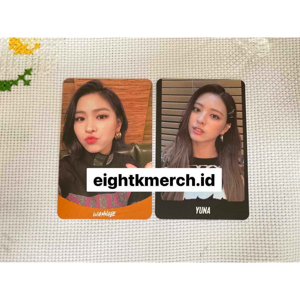 booked Photocard ITZY IT'Z ME Ryujin & Yuna