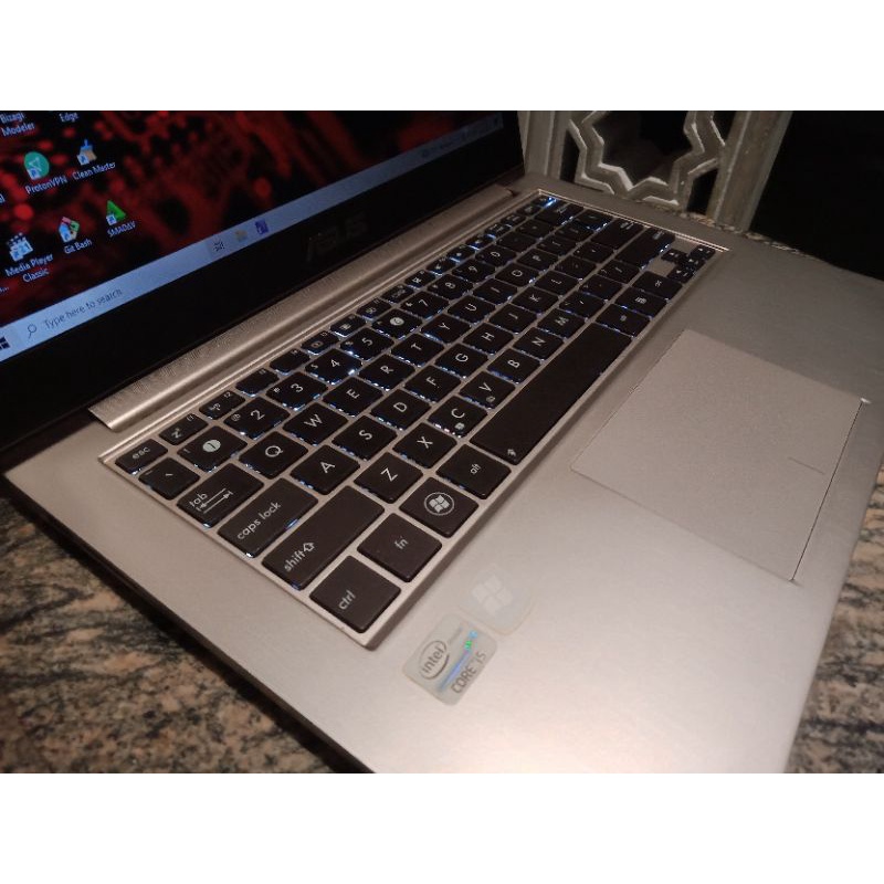 Laptop ASUS Zenbook ux32vd