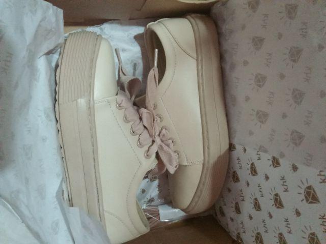Khakikakiku Rounded Shoelaces Beige