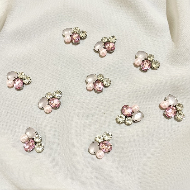 Heramour - Payet Rangkai Tabur Kebaya Wanita T30 Payet Tabur Untuk Bagian Dada Leher dan Lainnya