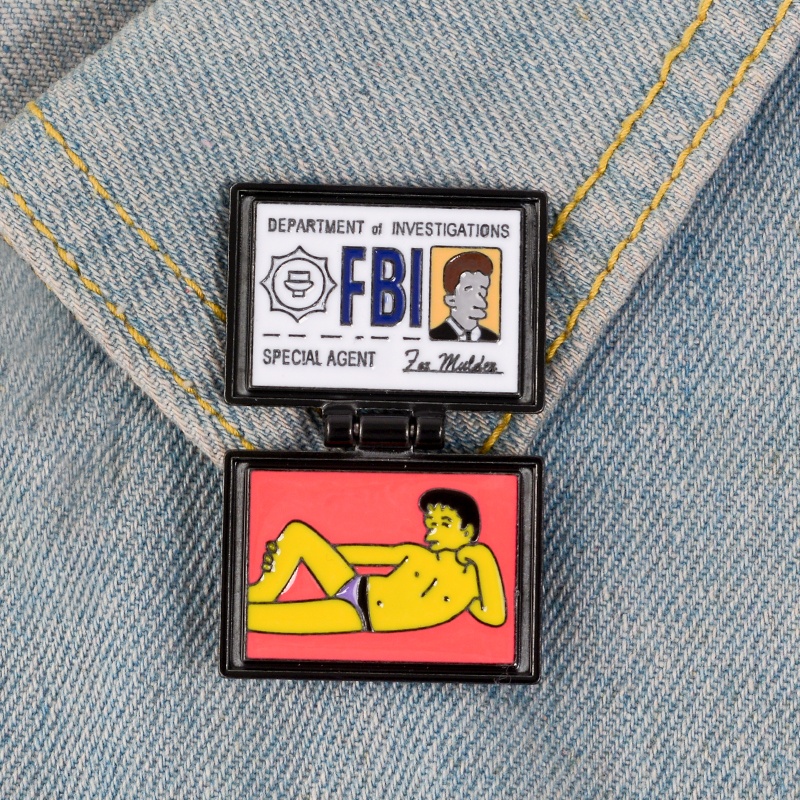 Bros Pin Enamel Desain Rubah Mulder ID Card Untuk Perhiasan